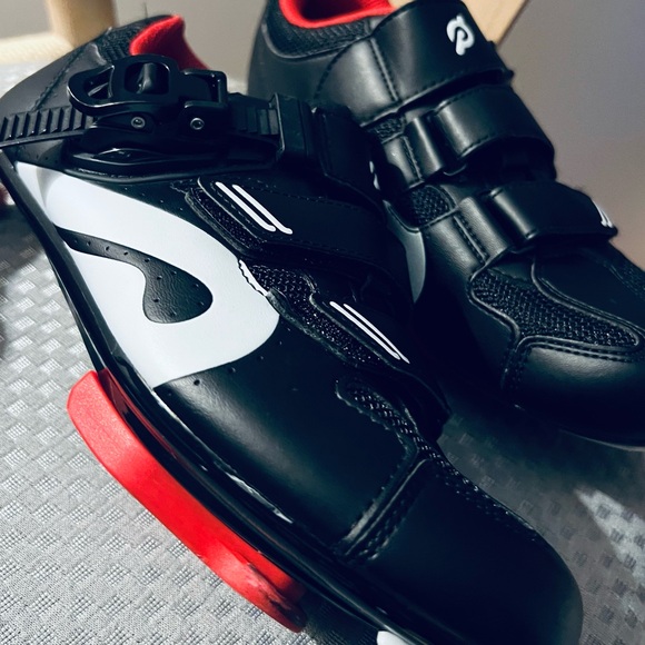 Women’s Peloton cycling shoes, size 39 (US 8.5) Like New! FREE SHIPPING! - Picture 7 of 11